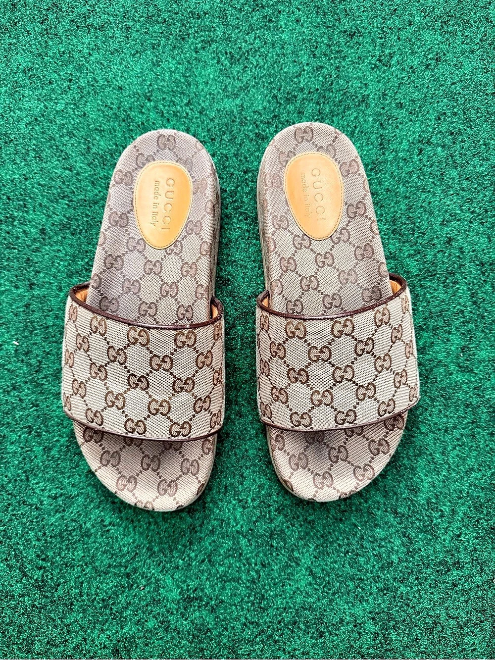 Gucci slides